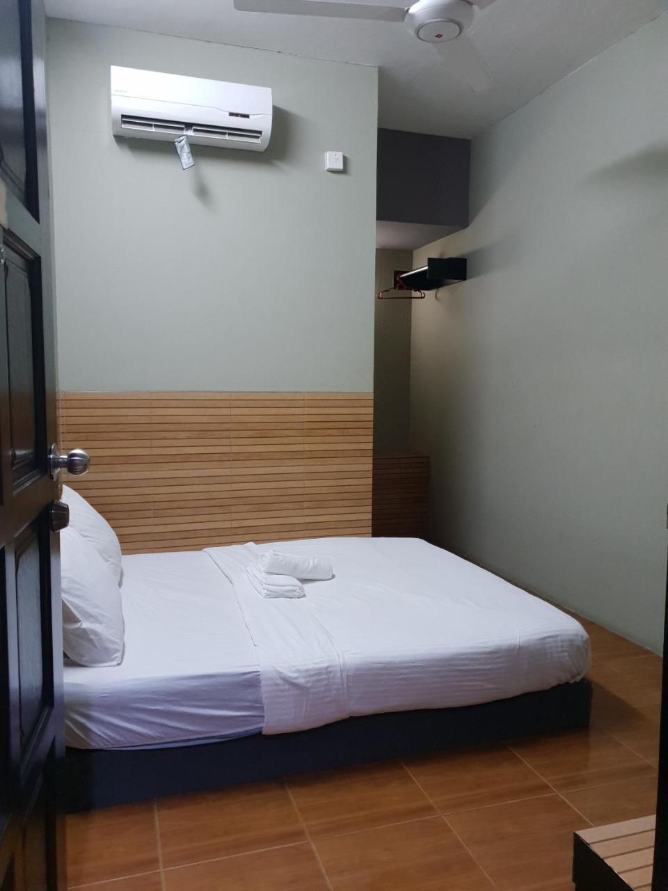 Qing Yun Rest House Gadong 1St Branch Kampong Gadong Buitenkant foto